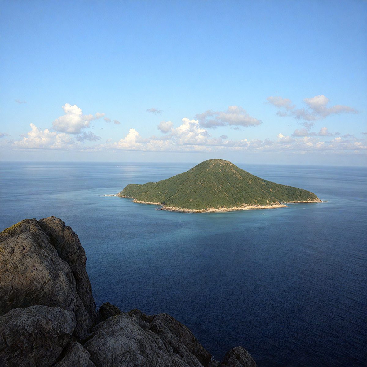 088c56df-8c05-4668-98ec-711d779a1315-island-comoros-from-the-inside_250318183855_Filename Text 2_02325_Filename Text 3_result.jpg
